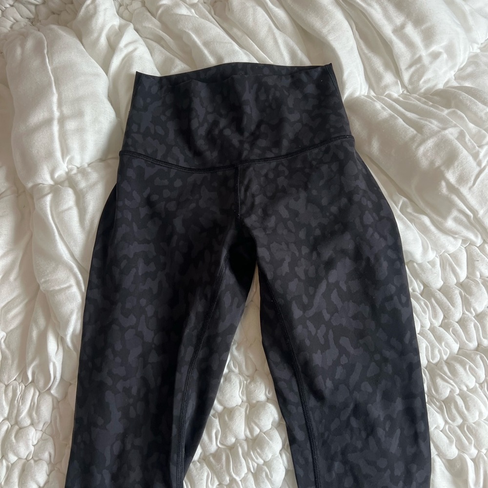 black cheetah lululemon leggings